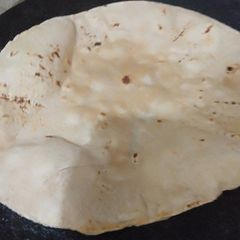 Gandum ke Attay Ki Roti A picture of Gandum ke Attay Ki Roti.