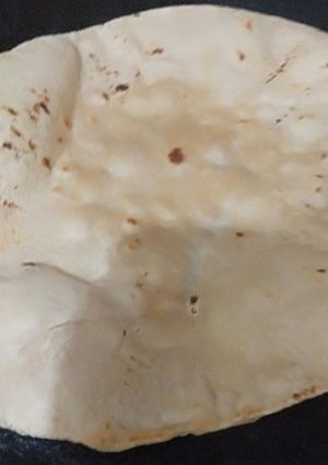 A picture of Gandum ke Attay Ki Roti.