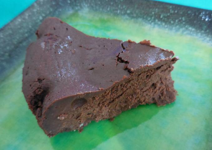 Recipe of Quick Chocolate Gateau Cake (without flour)
