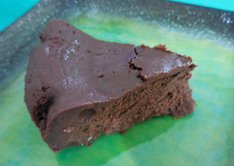 Steps to Make Super Quick Homemade Chocolate Gateau Cake (without flour)