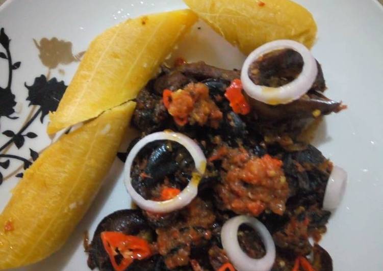 How to Prepare Perfect Boiled plantain with spices pepper snails