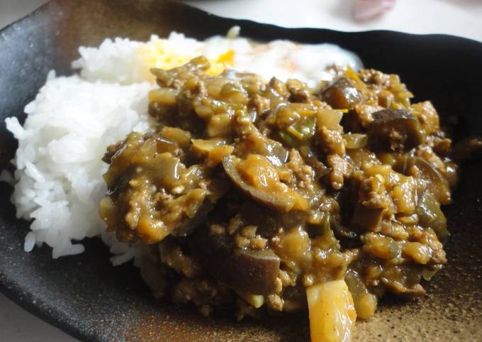 Eggplant and Bell Pepper Keema Curry