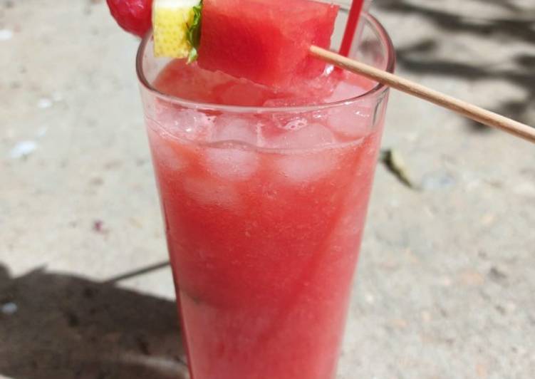 Cóctel Bloody Mary de Sandía🍉