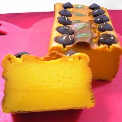 A picture of Oil-free Kabocha Squash & Tofu Pudding-like Cake.