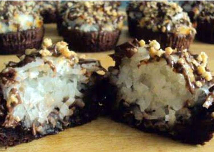 Recipe: Delicious Almond Joy Cupcakes