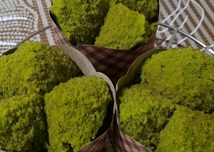 Cara Gampang Menyiapkan No-egg-matcha-cupcake Anti Gagal