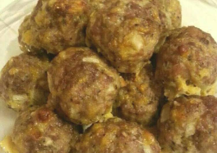 Steps to Prepare Homemade Portuguese cheese Italian sausage and pork meatballs