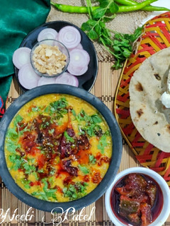 અડદ ની દાળ તડકા (Urad Dal Tadka Recipe In Gujarati) રેસીપી મુખ્ય ફોટો