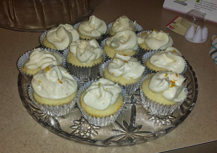 Recipe of Yummy Orange Cream Cupcakes