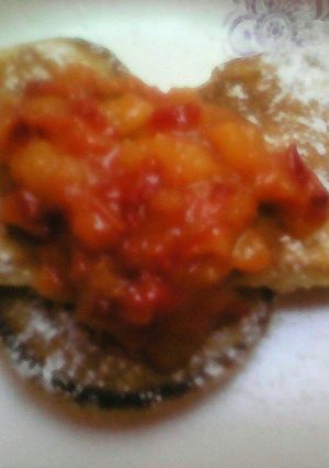 A picture of Peach pancake topping.