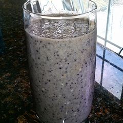A picture of Tropical Berry Smoothie.