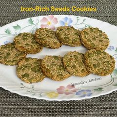 A picture of Iron-Rich Seeds Cookies.