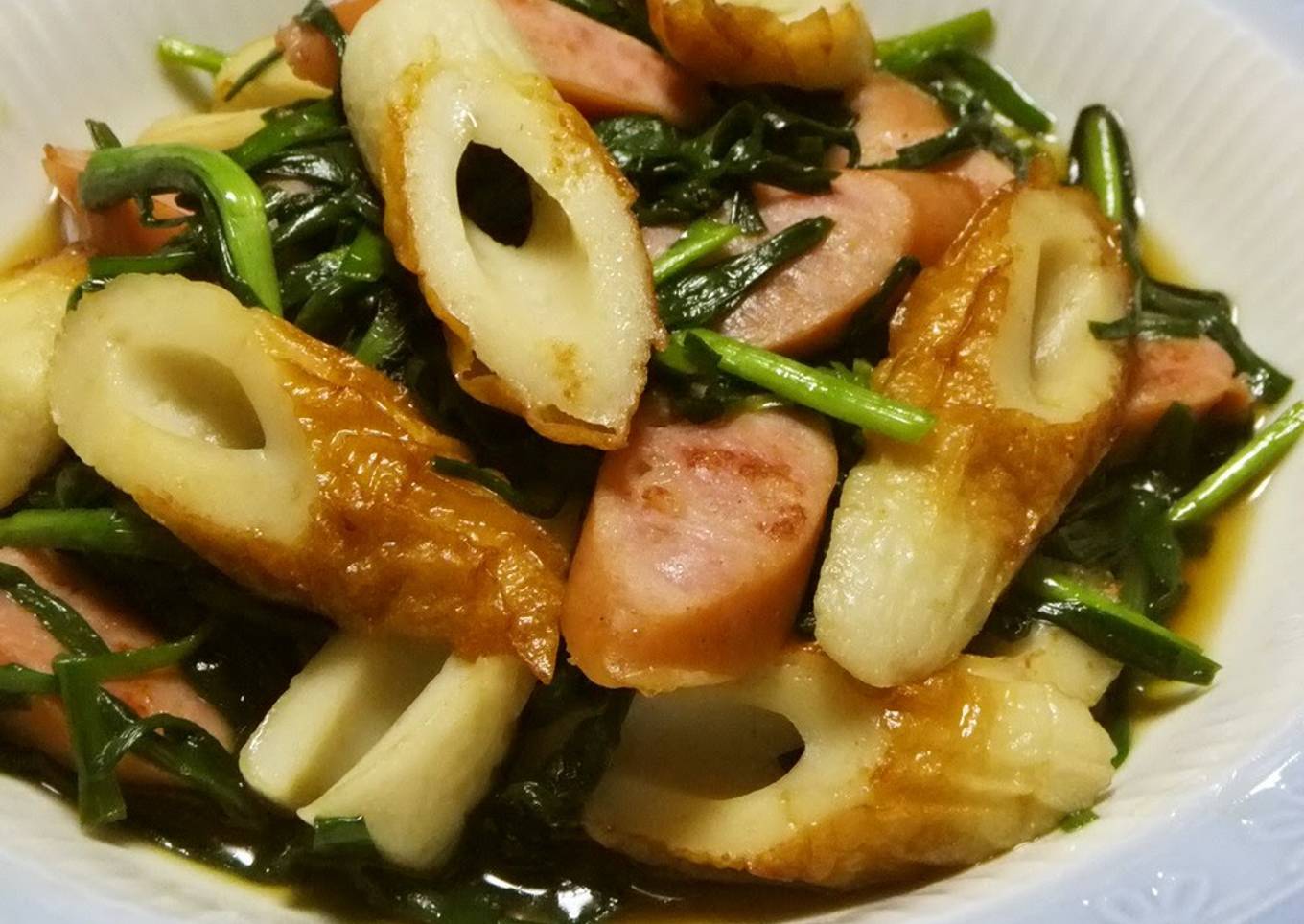 Simmered Chinese Chives, Sausages and Chikuwa Fishcake