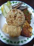 Nasi tutug Oncom sambal Leunca