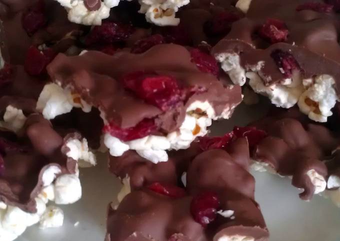 Steps to Prepare Homemade Vickys Chocolate Cranberry Popcorn Bars, GF DF EF SF NF