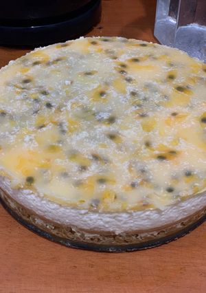 Una foto de Cheesecake de maracuyá