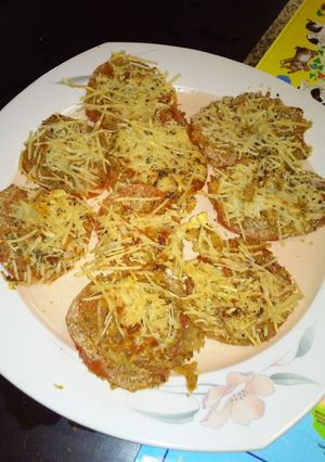 A picture of Tomato parmesan.