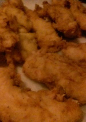 A picture of Fried chicken tenders.