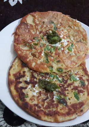 A picture of Besan ka stuffed Cheela.