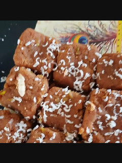 મોહનથાળ (Mohanthal Recipe In Gujarati) રેસીપી મુખ્ય ફોટો