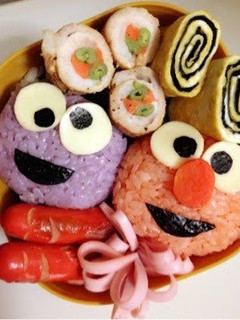 A picture of Easy Elmo Character Bento.