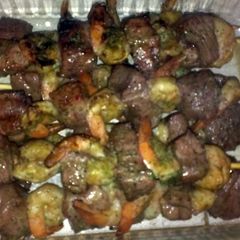 A picture of BJ's Steak and Shrimp kabobs.