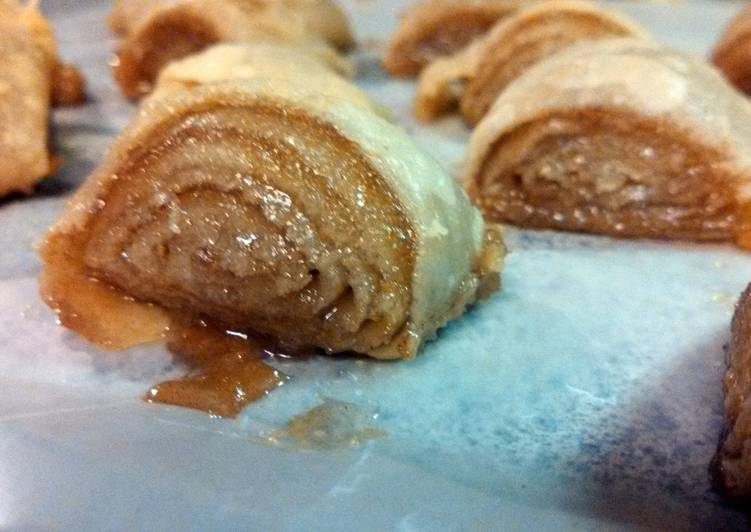 Steps to Make Super Quick Homemade Cinnamon Sugar Pinwheels