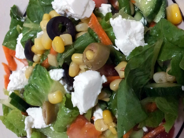 Recipe Romaine salad with feta cheese by Pam... the Can Spoil the Tongue Makes you drool