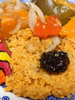 Una foto de Cuscús con verduras