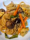 Spaguetinis con pollo