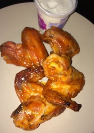 A picture of EZ Hot Wings.