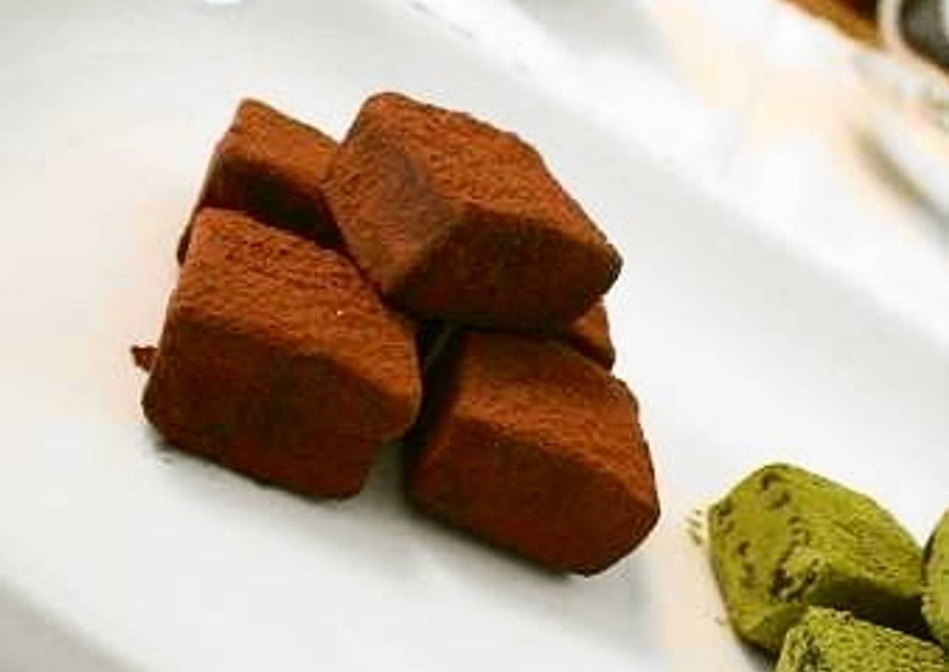 Simple Not-Too-Sweet Chocolate Truffles