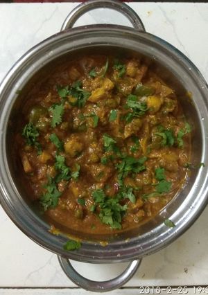 A picture of Mushroom Shimla Matar.