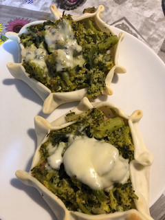 Una foto de Tarteletas o empanadas de brócoli