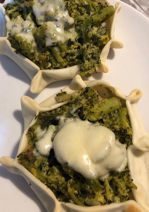 Una foto de Tarteletas o empanadas de brócoli