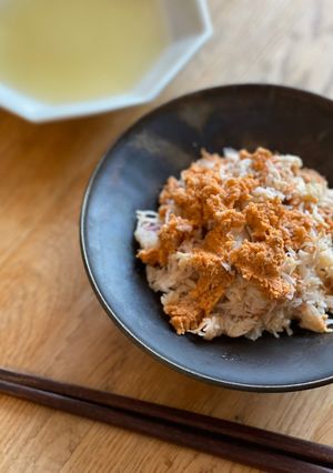 A picture of 🦀 Crab meat with sweetened rice vinegar.