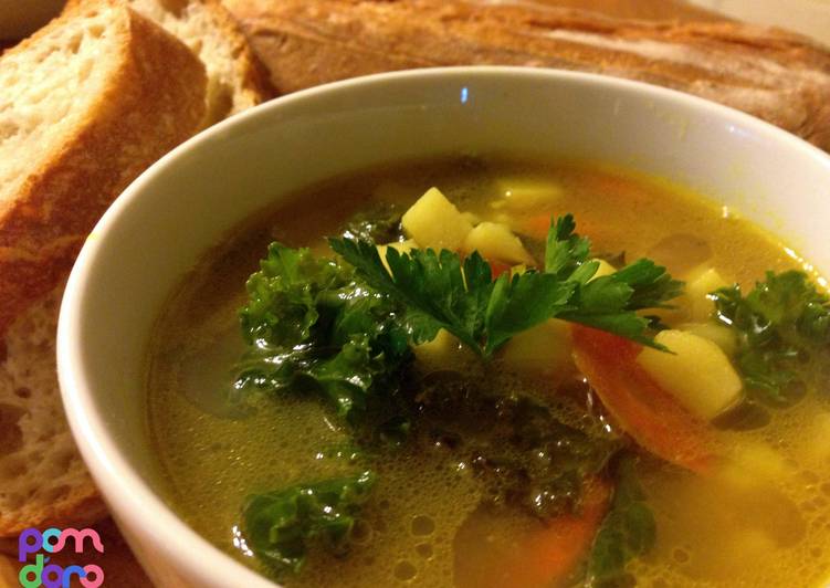 Fresh Kale Potato Soup