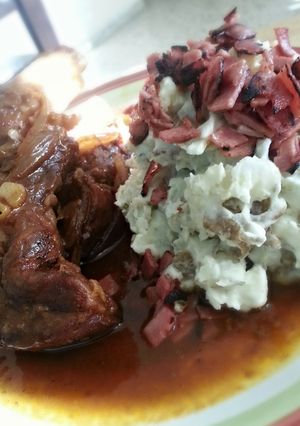 A picture of Fall Of The Bone Sweet & Spicy Ribs.