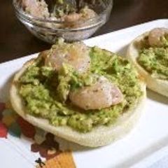 A picture of English Muffin Avocado Sandwich.