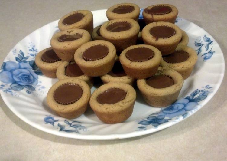 Recipe of Favorite Peanut Butter Cup Cookies