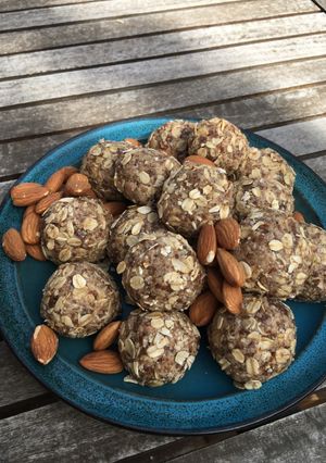 A picture of Maca Balls.