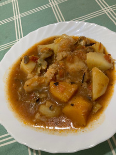 Foto principal de Guiso de bacalao con verduras en olla exprés WMF