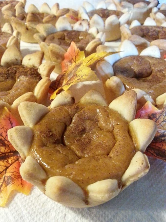 Easy Way Make Recipe &#34;  Mini Pumpkin Pies  &#34; that is Can Pamper Your Tongue, Perfect}