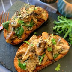 A picture of Mushroom Bruschetta.
