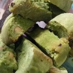 A picture of Green tea biscotti.
