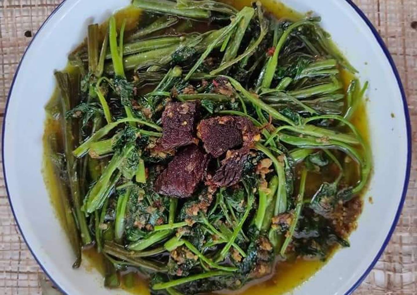 Bang Bang (Apan Apan) (adobong Kangkong)