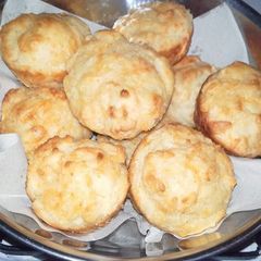 A picture of Cheese Biscuits *courtesy of Paula Deen*.