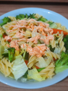 Foto resep Caesar salad isi pasta