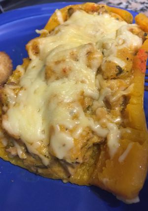 Una foto de Zapallo relleno de pollo