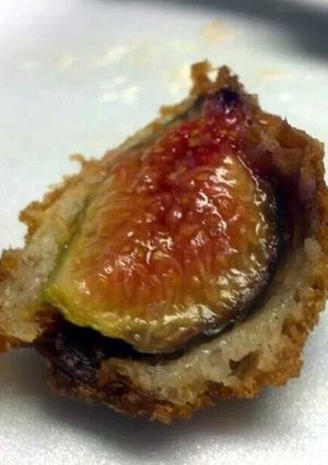 A picture of eggy's fried figs.